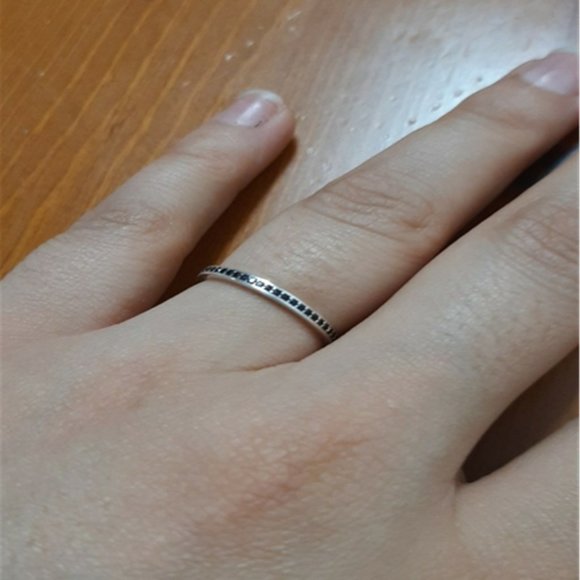 Rings - Picture 5 of 9